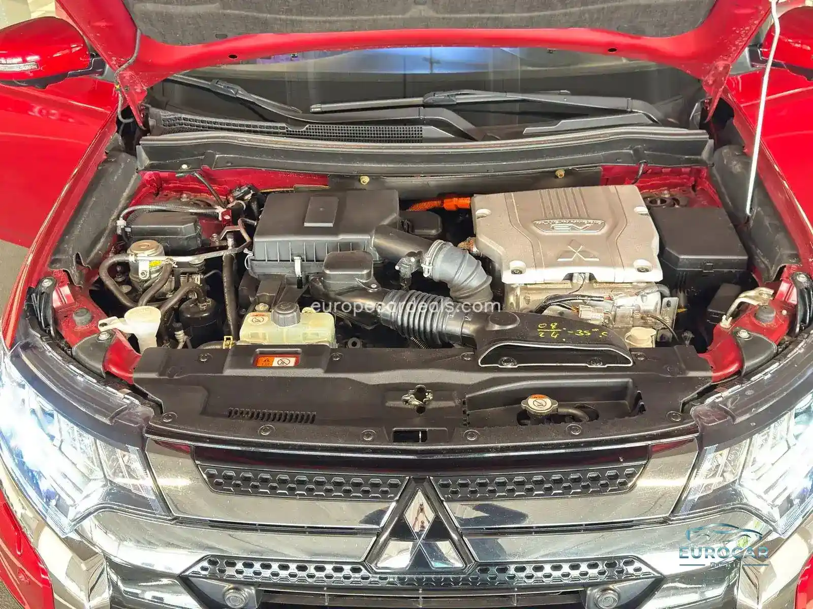 Mitsubishi Plug-in Hybrid Outlander