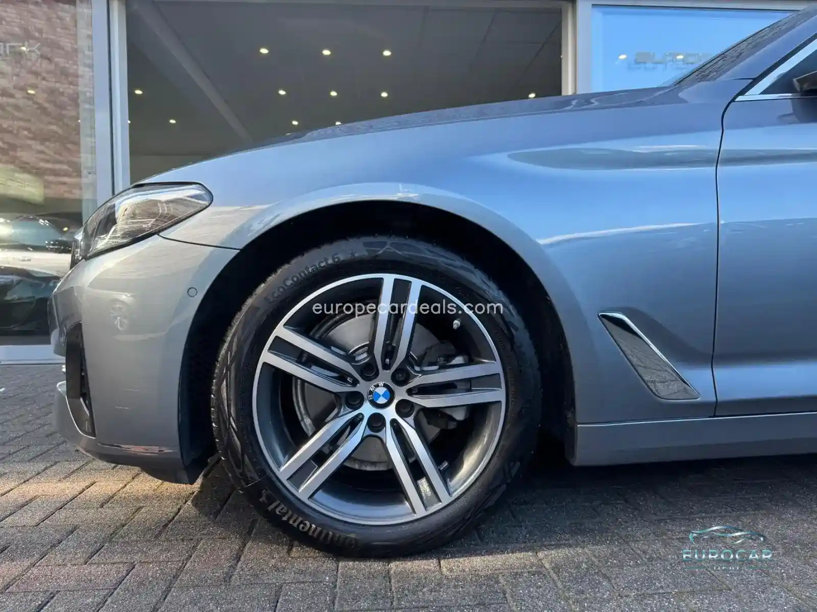BMW 520