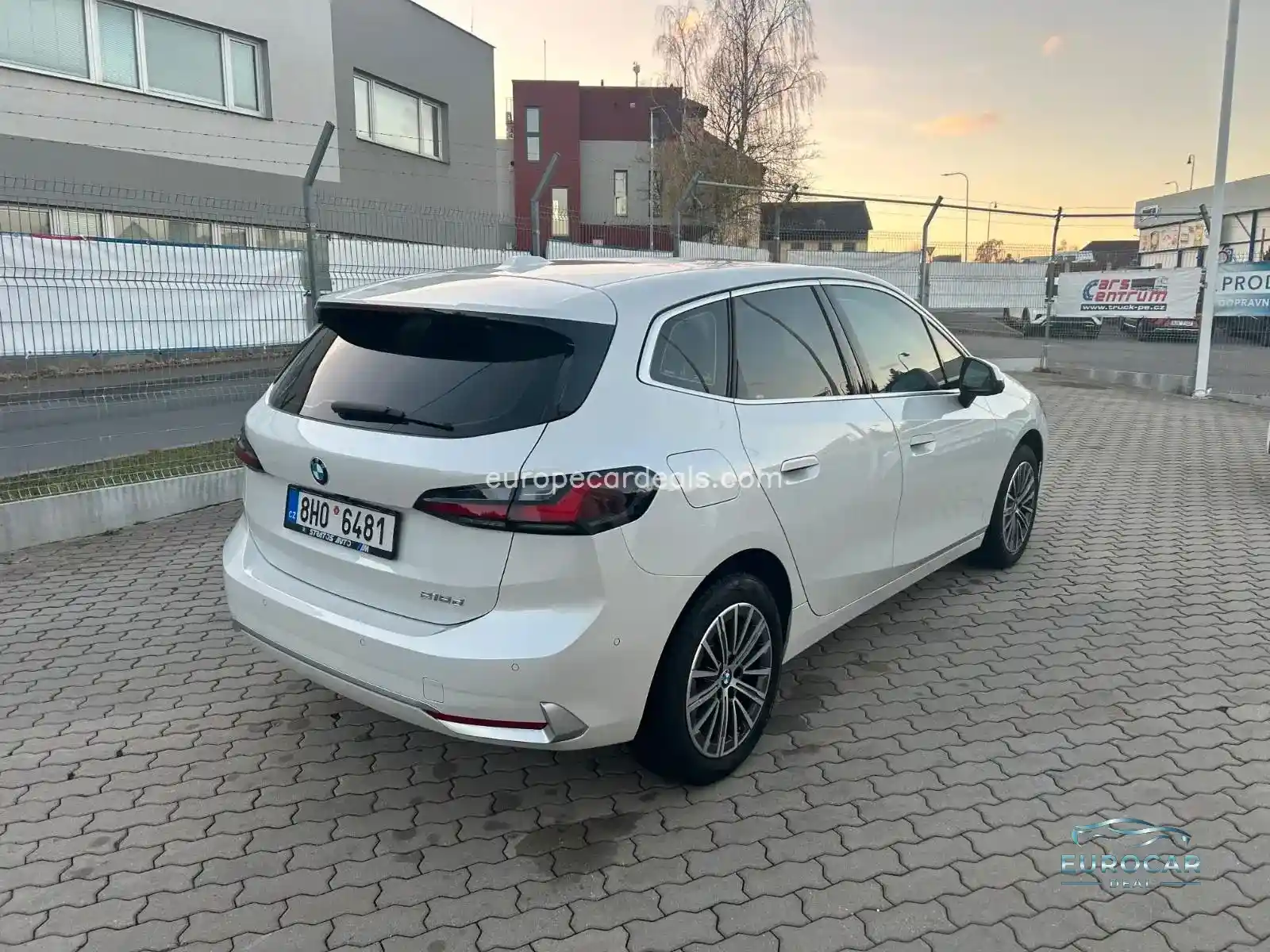 BMW 218