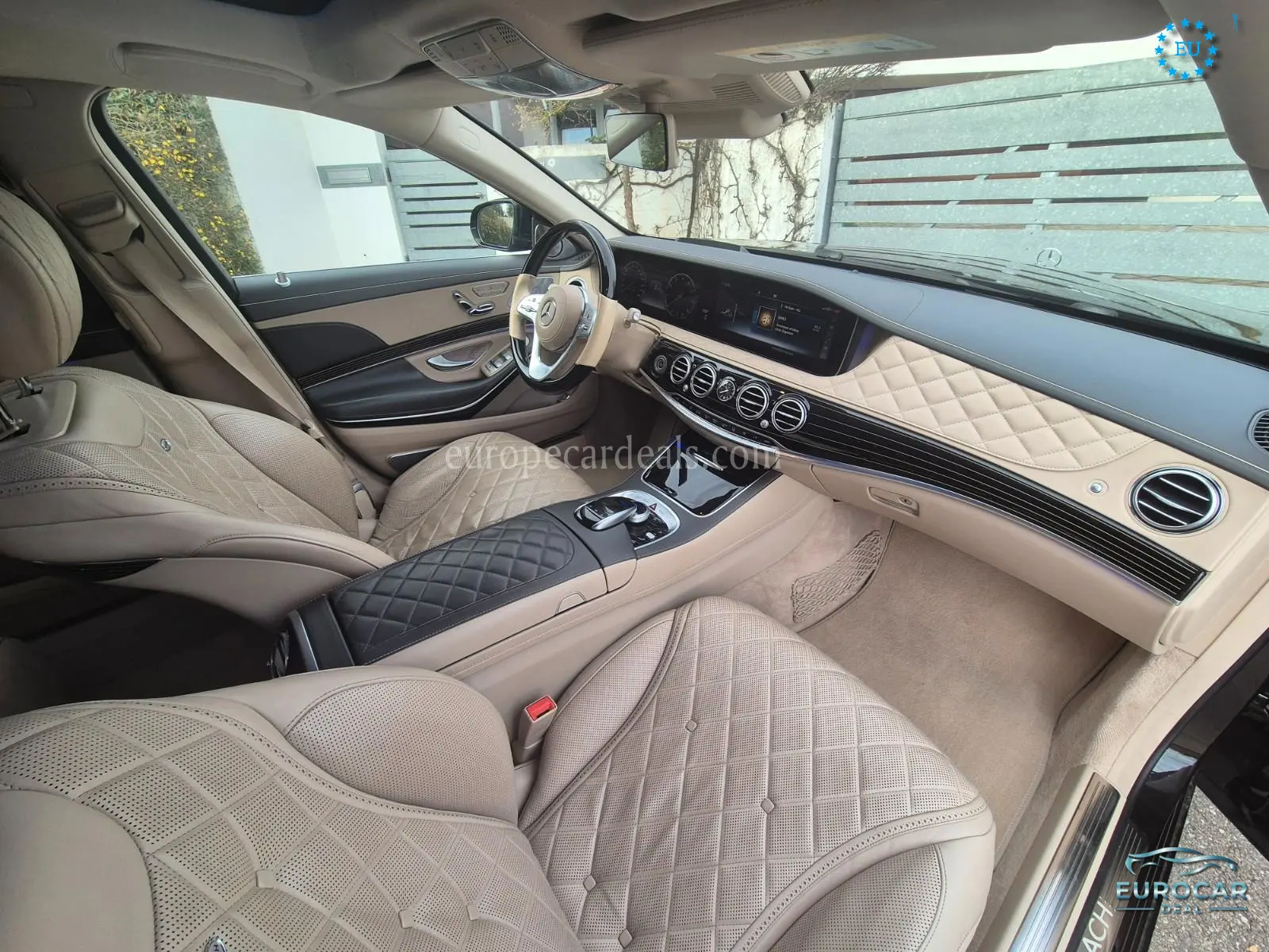 Mercedes-Benz S 560