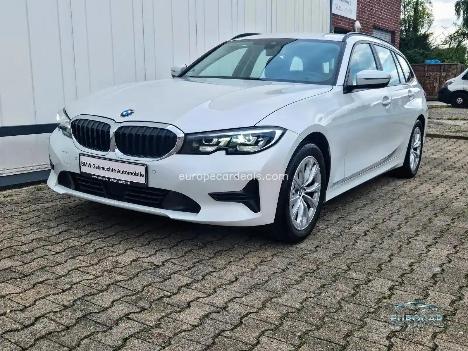 BMW 320