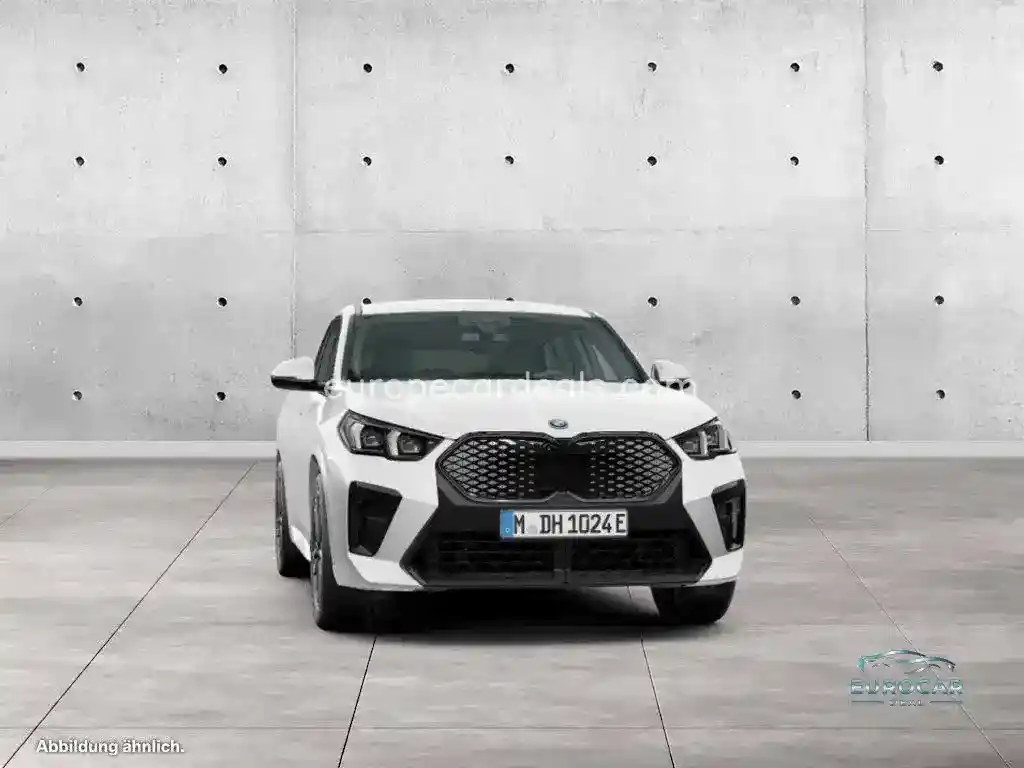 BMW iX2