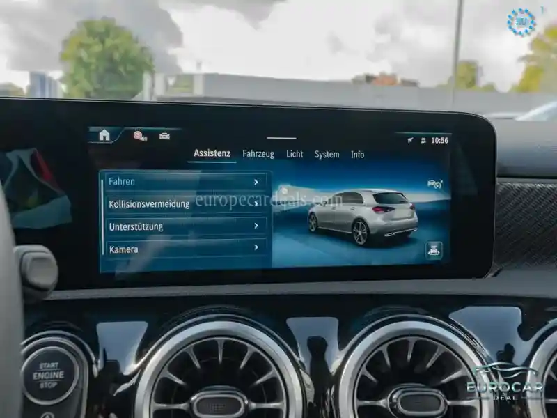 Mercedes-Benz A 220