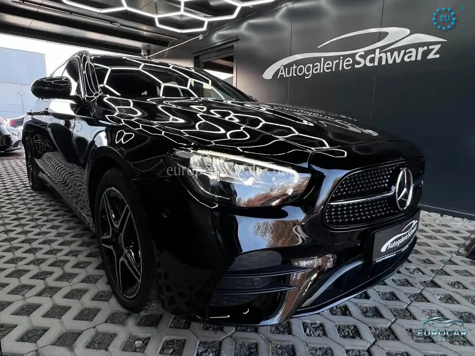 Mercedes-Benz E 300