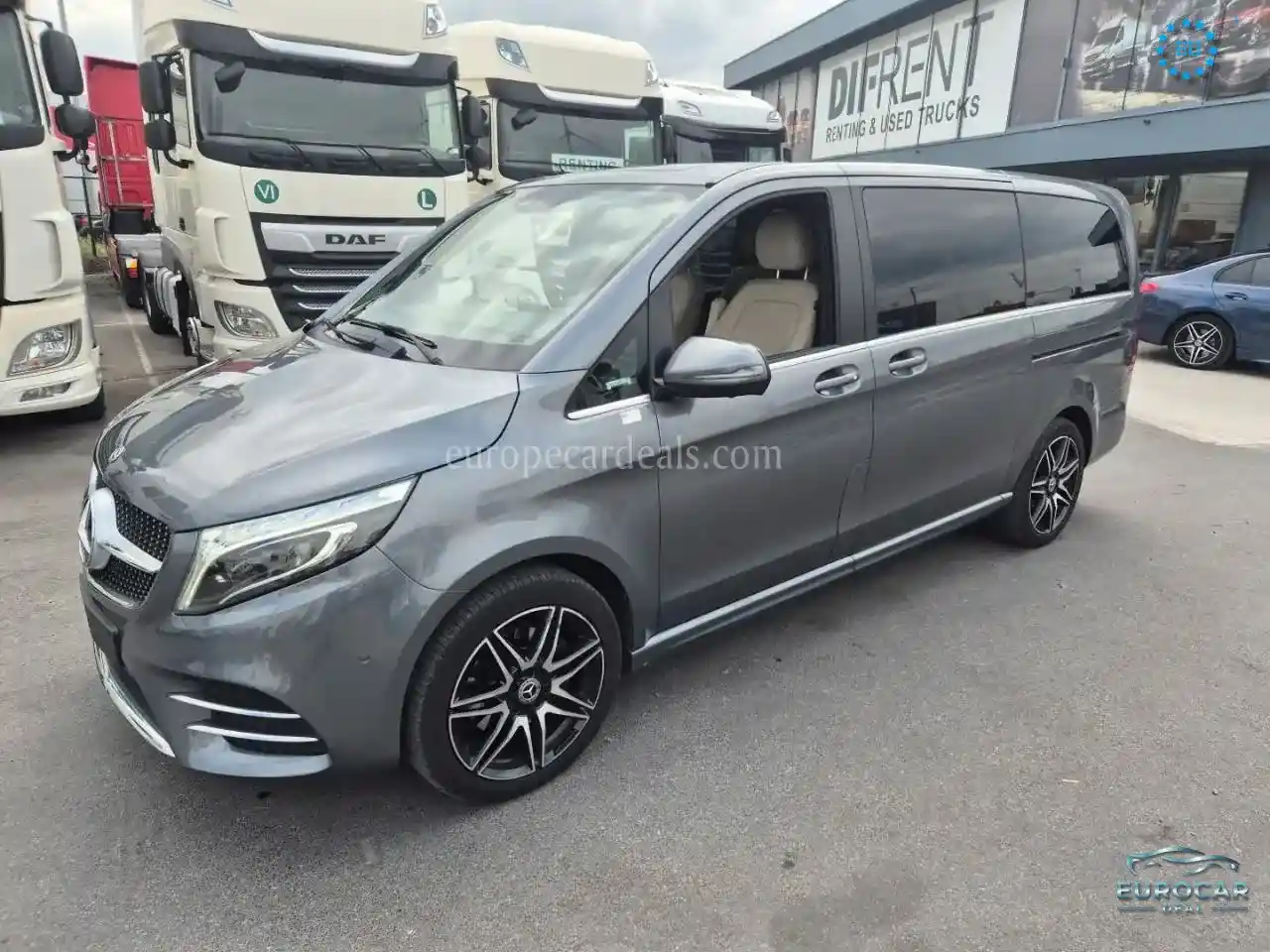 Mercedes-Benz V 250