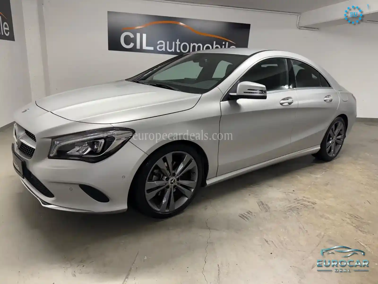 Mercedes-Benz CLA 200
