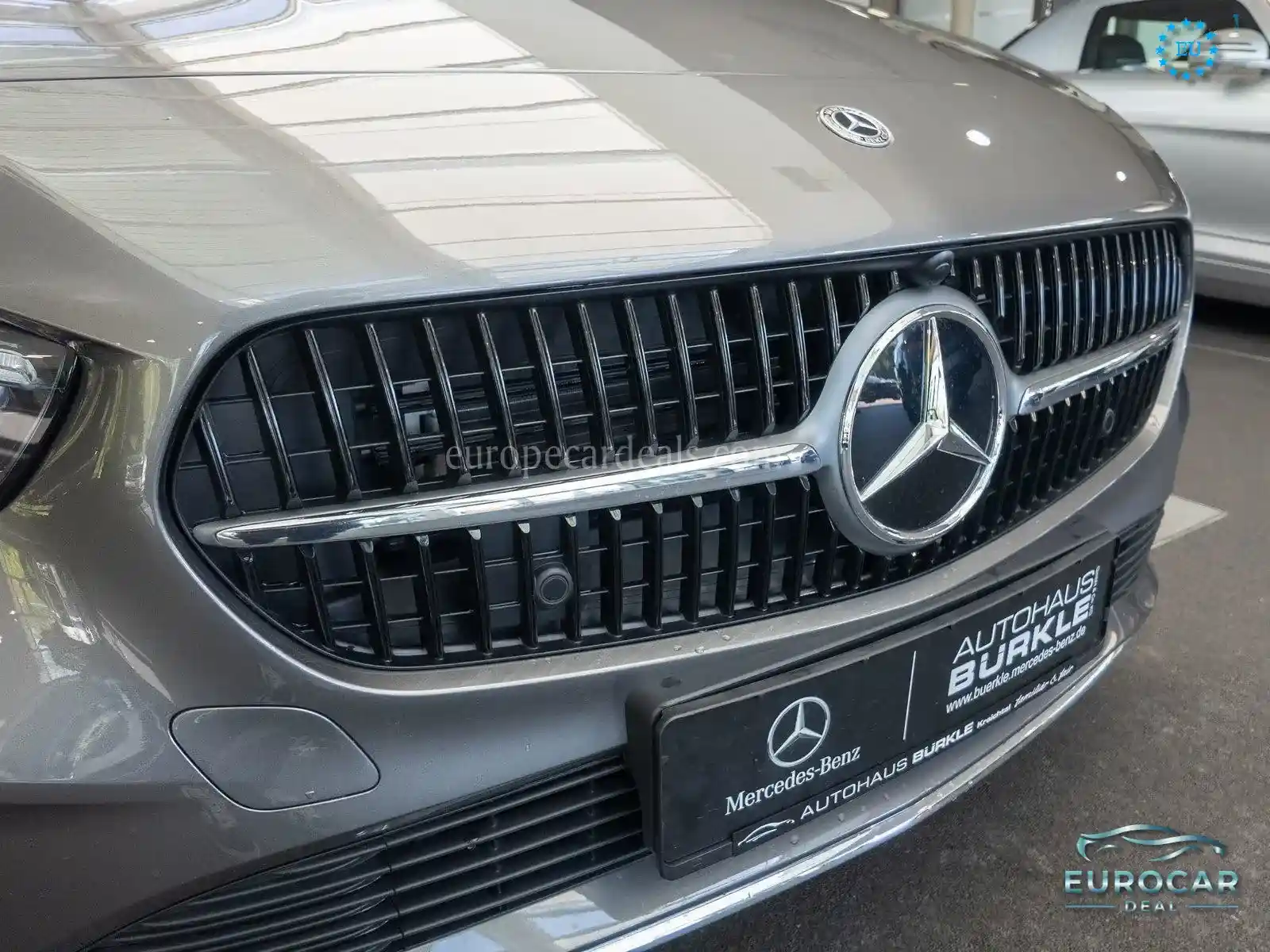 Mercedes-Benz B 200
