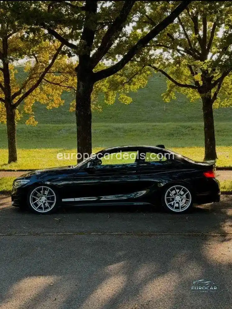 BMW M240i