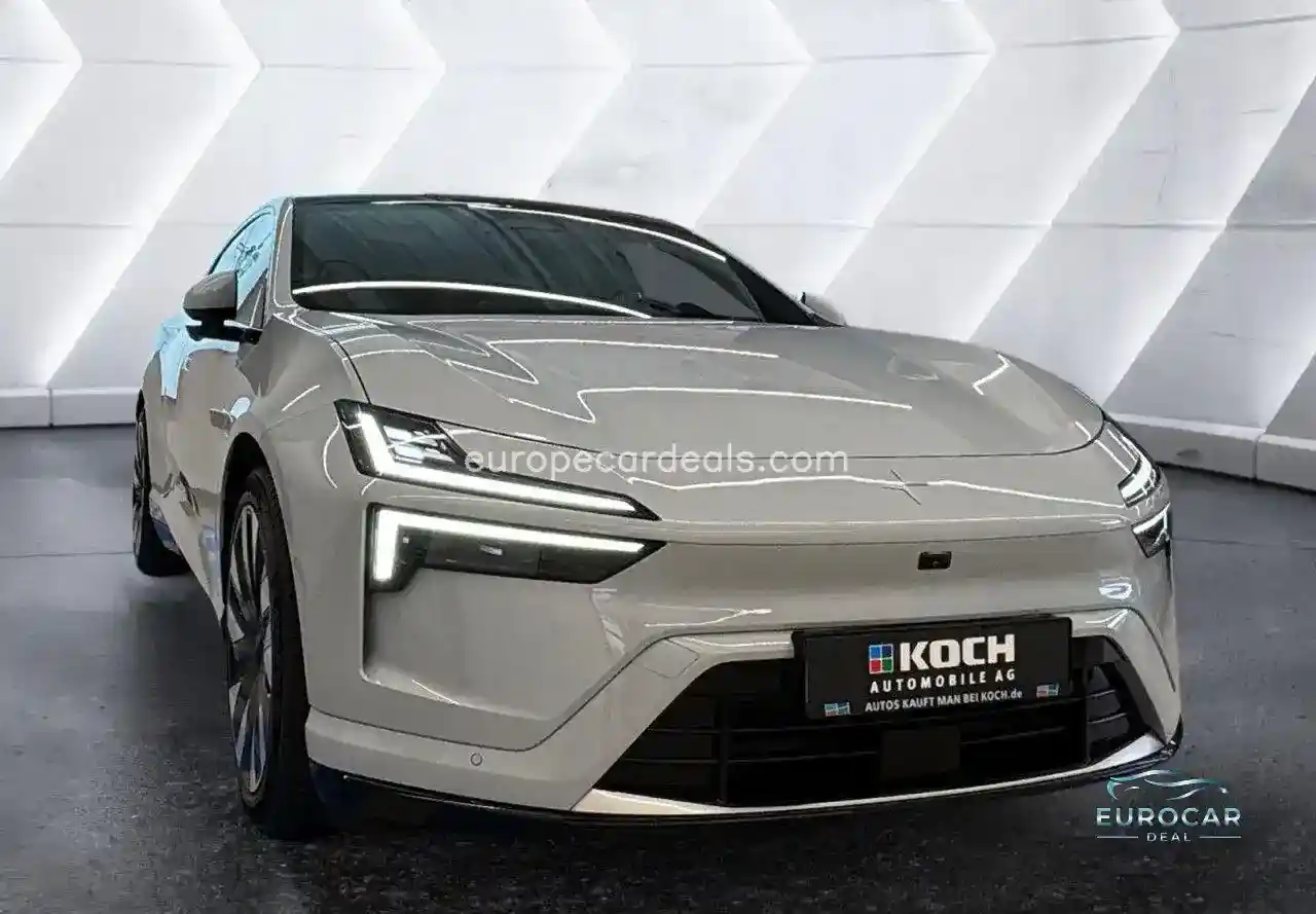 Polestar 4