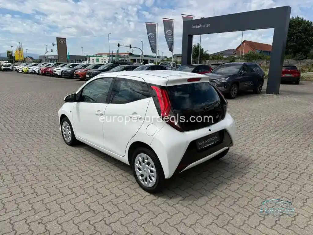 Toyota Aygo (X)