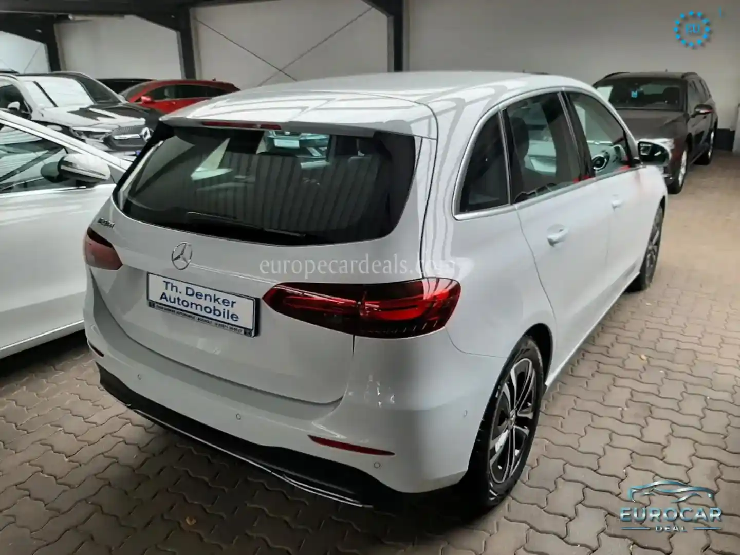 Mercedes-Benz B 200