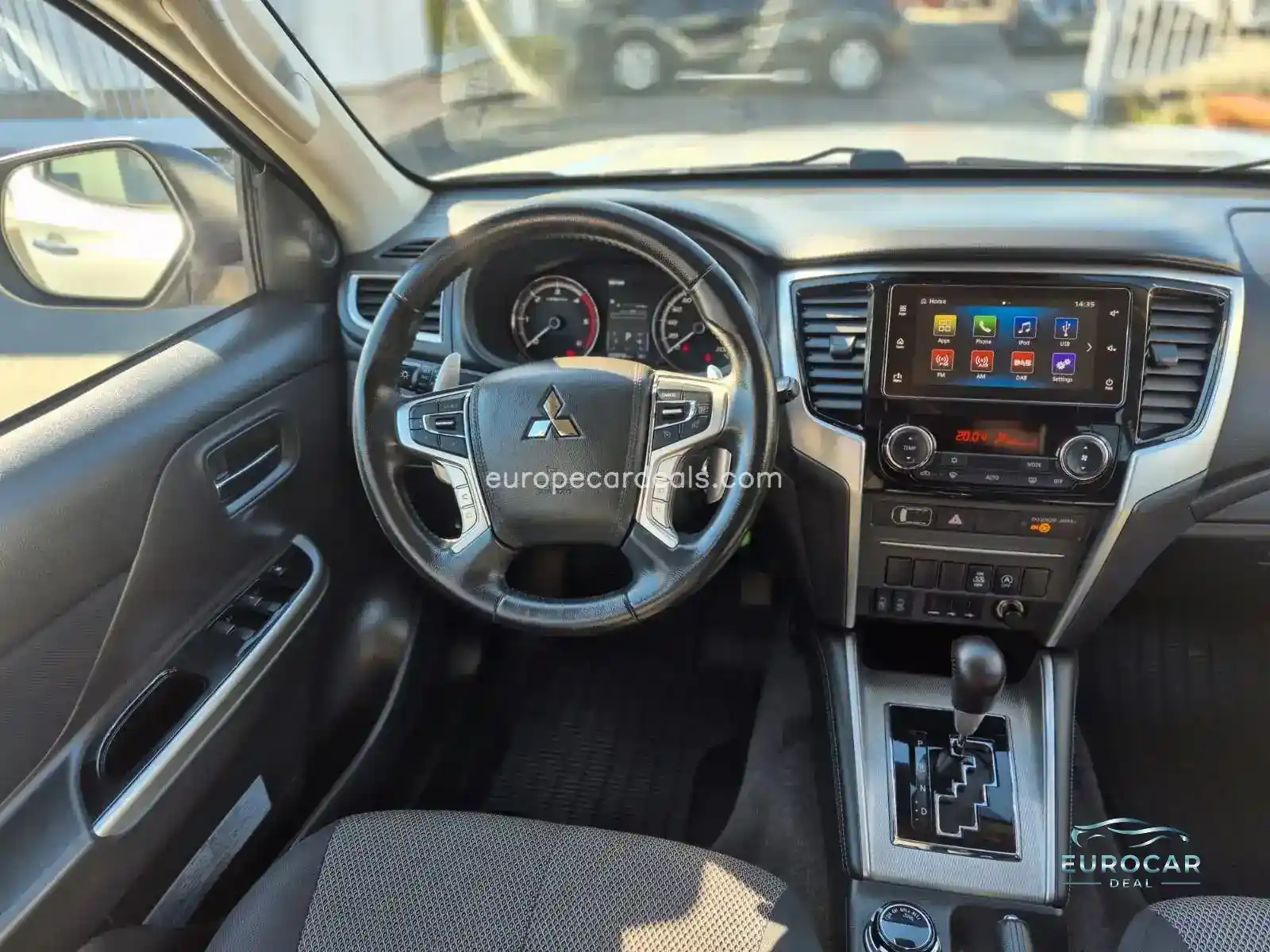 Mitsubishi L200