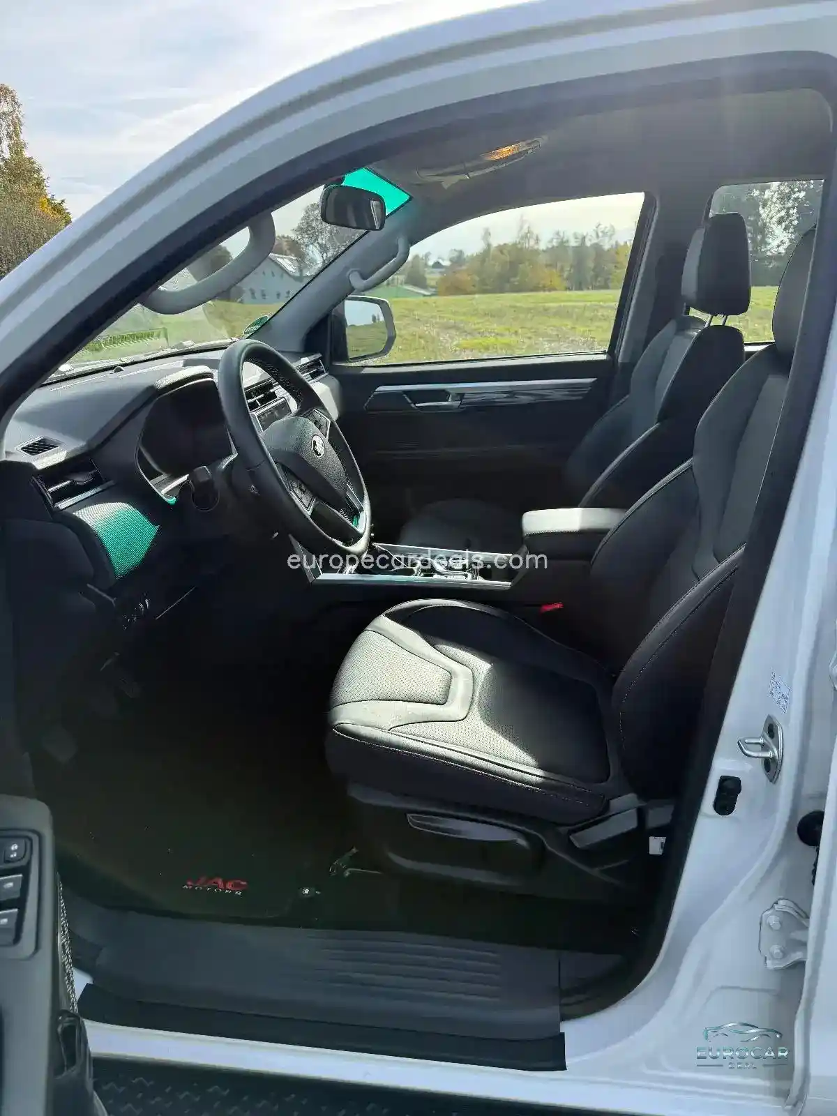 JAC 8 Pro