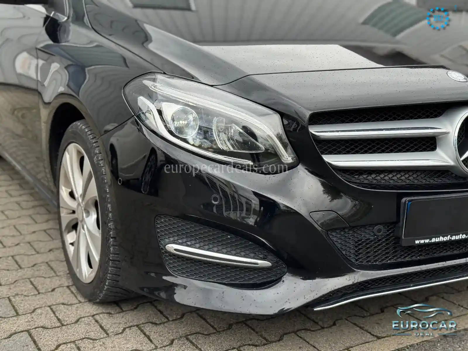 Mercedes-Benz B 200