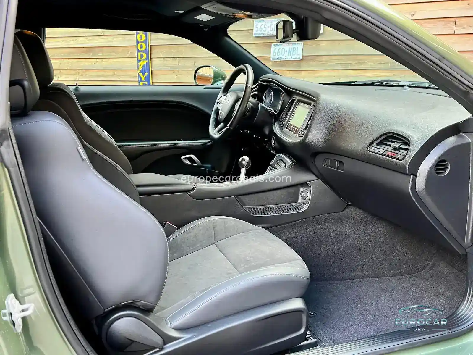 Dodge Challenger