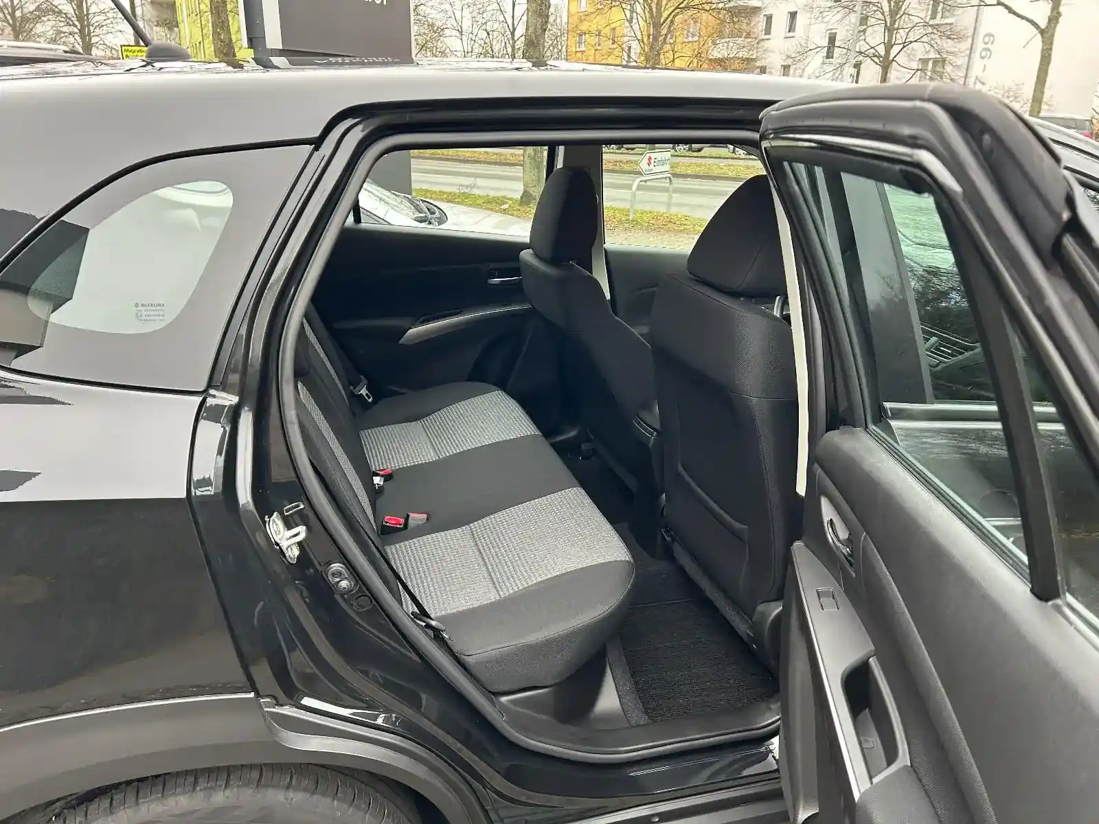 Suzuki (SX4) S-Cross
