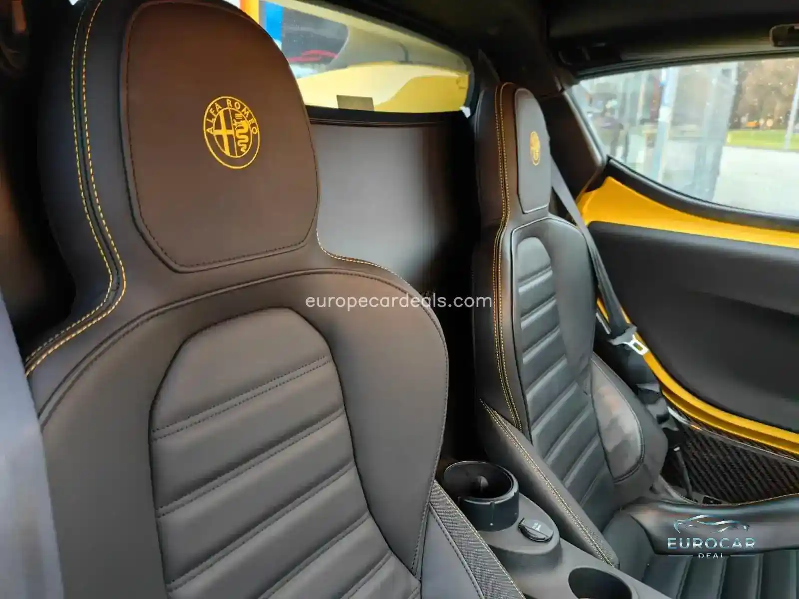 Alfa Romeo 4C
