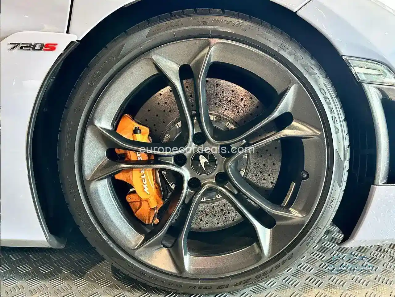 McLaren 720S