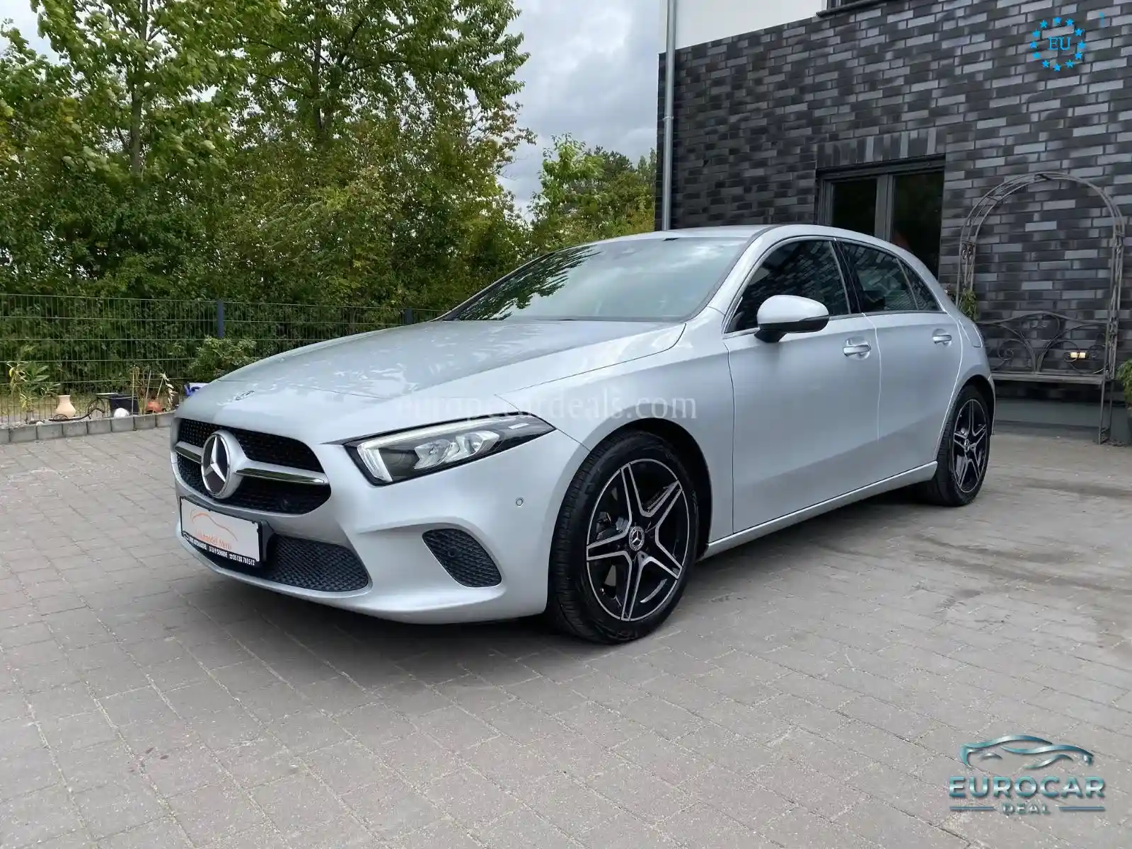 Mercedes-Benz A 220
