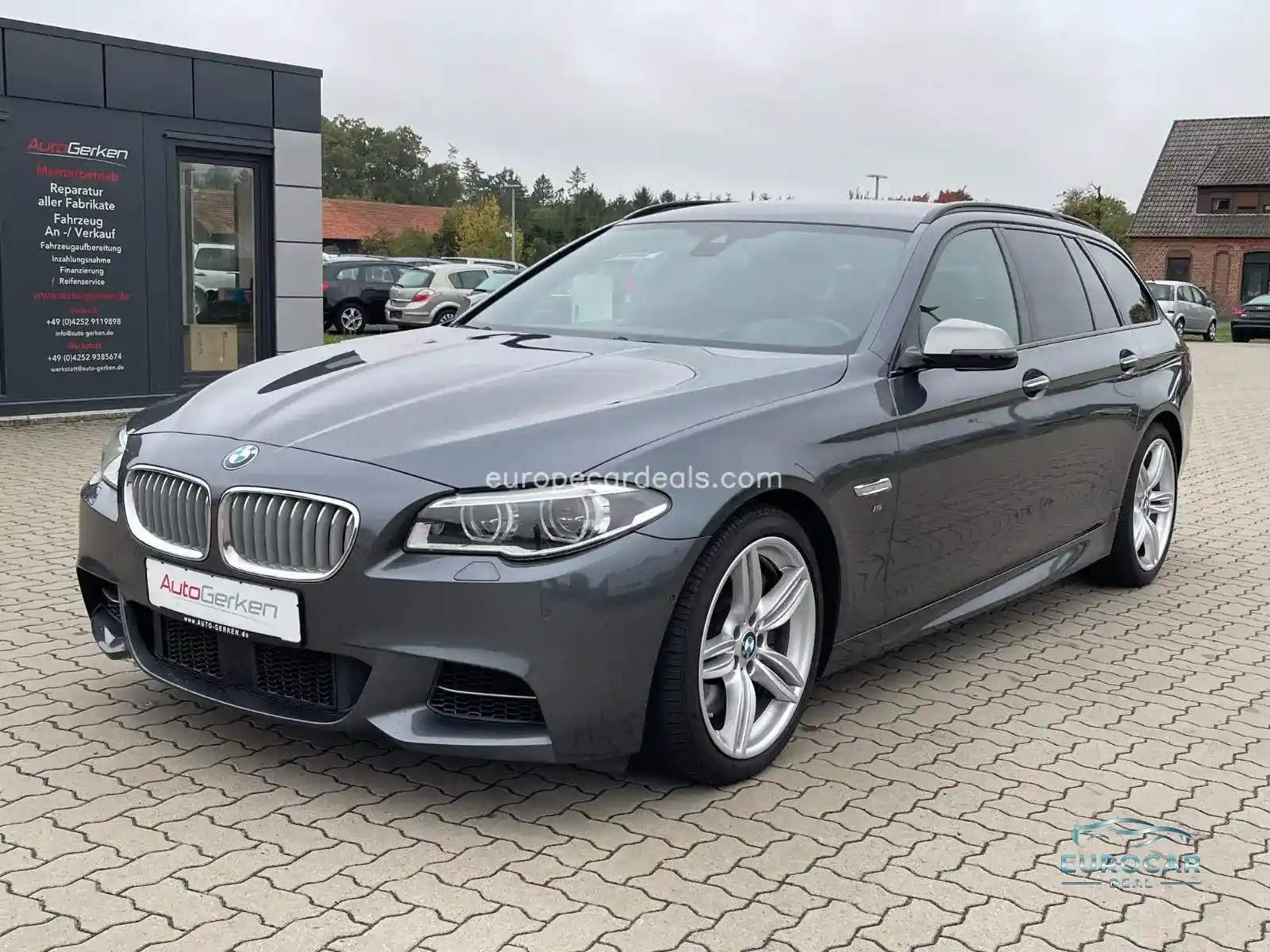 BMW M550