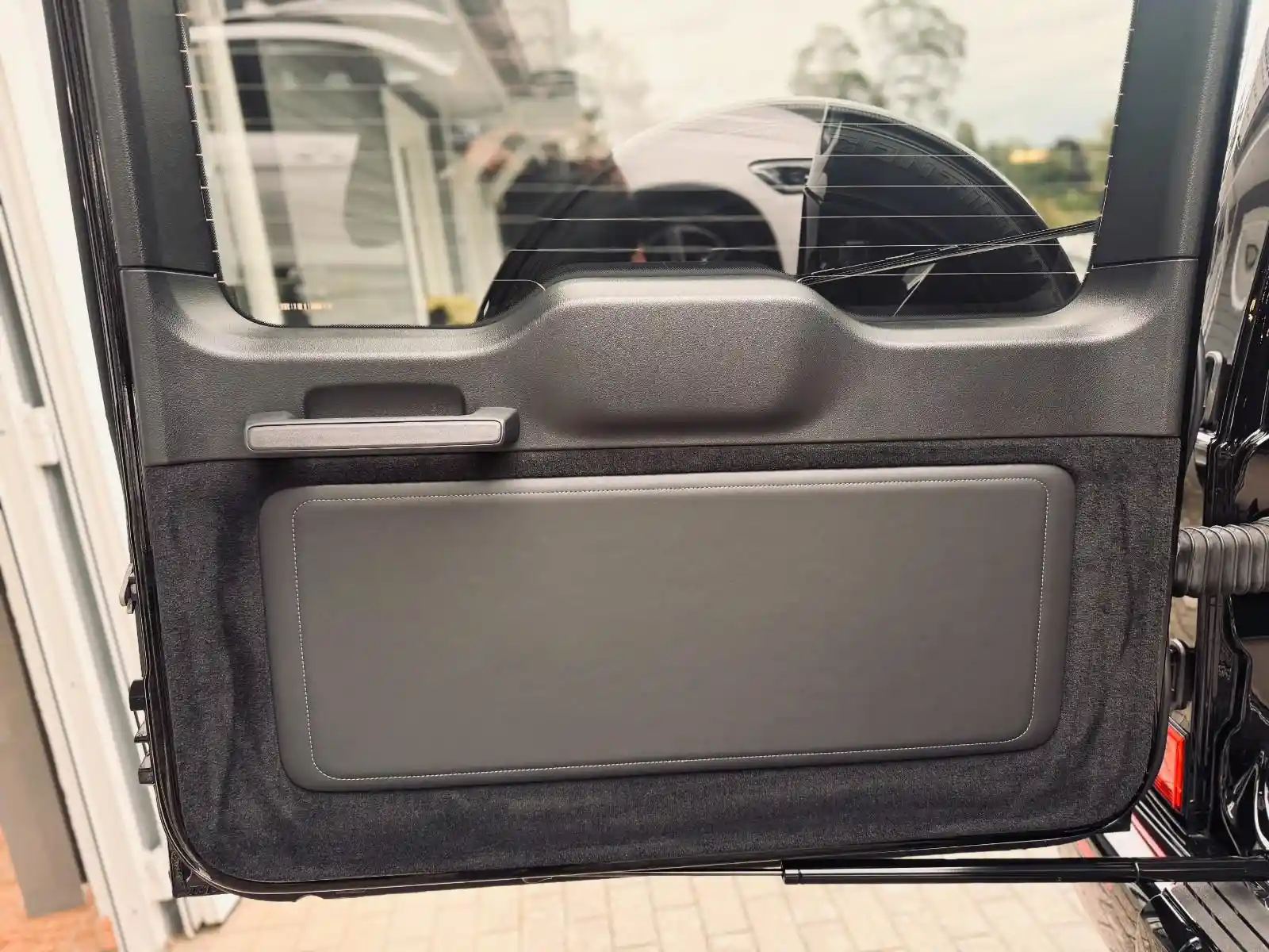 Mercedes-Benz G 500