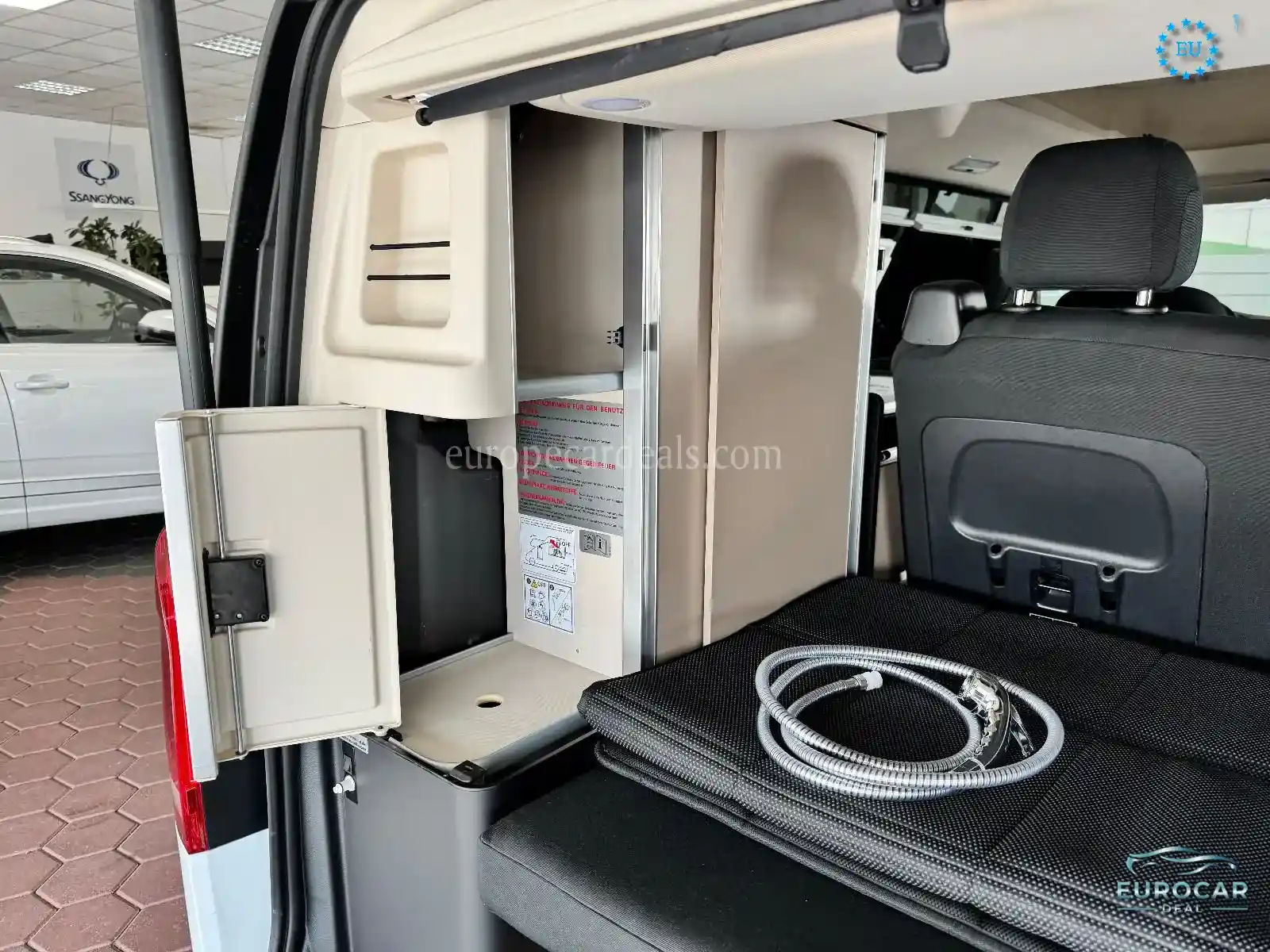 Mercedes-Benz V 250