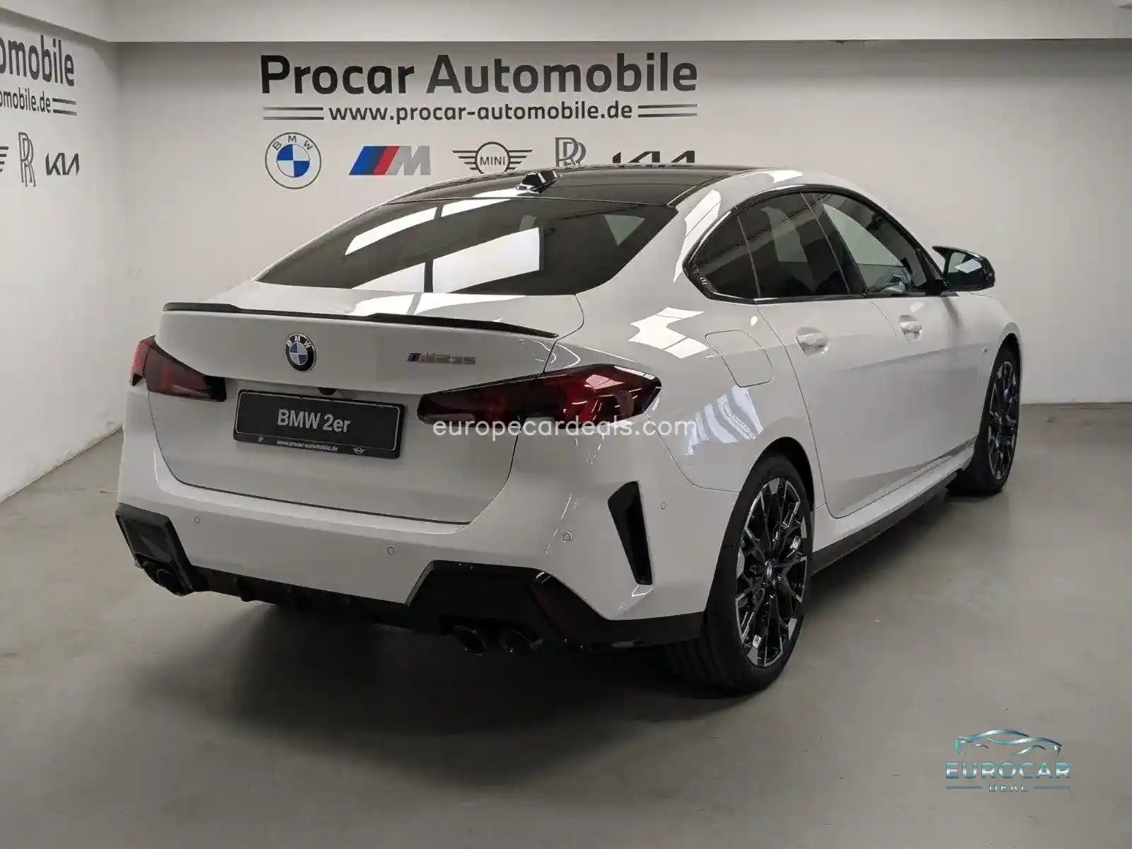 BMW M235
