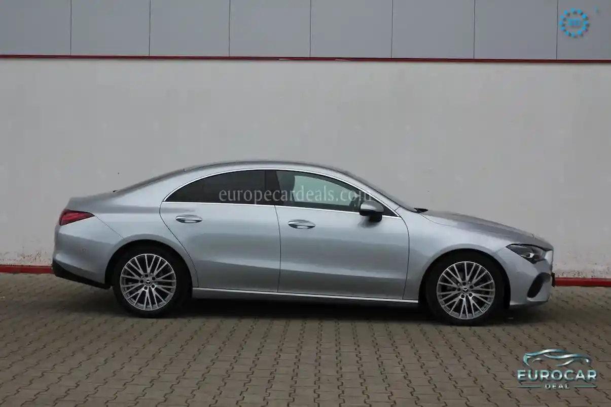 Mercedes-Benz CLA 180