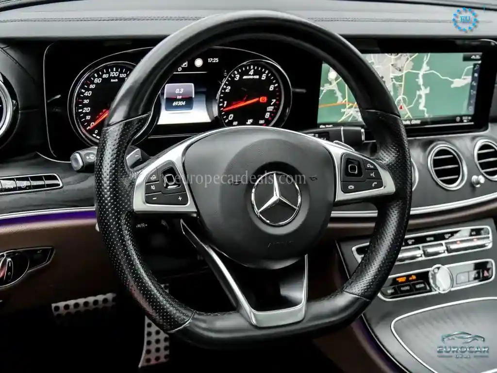 Mercedes-Benz E 43 AMG