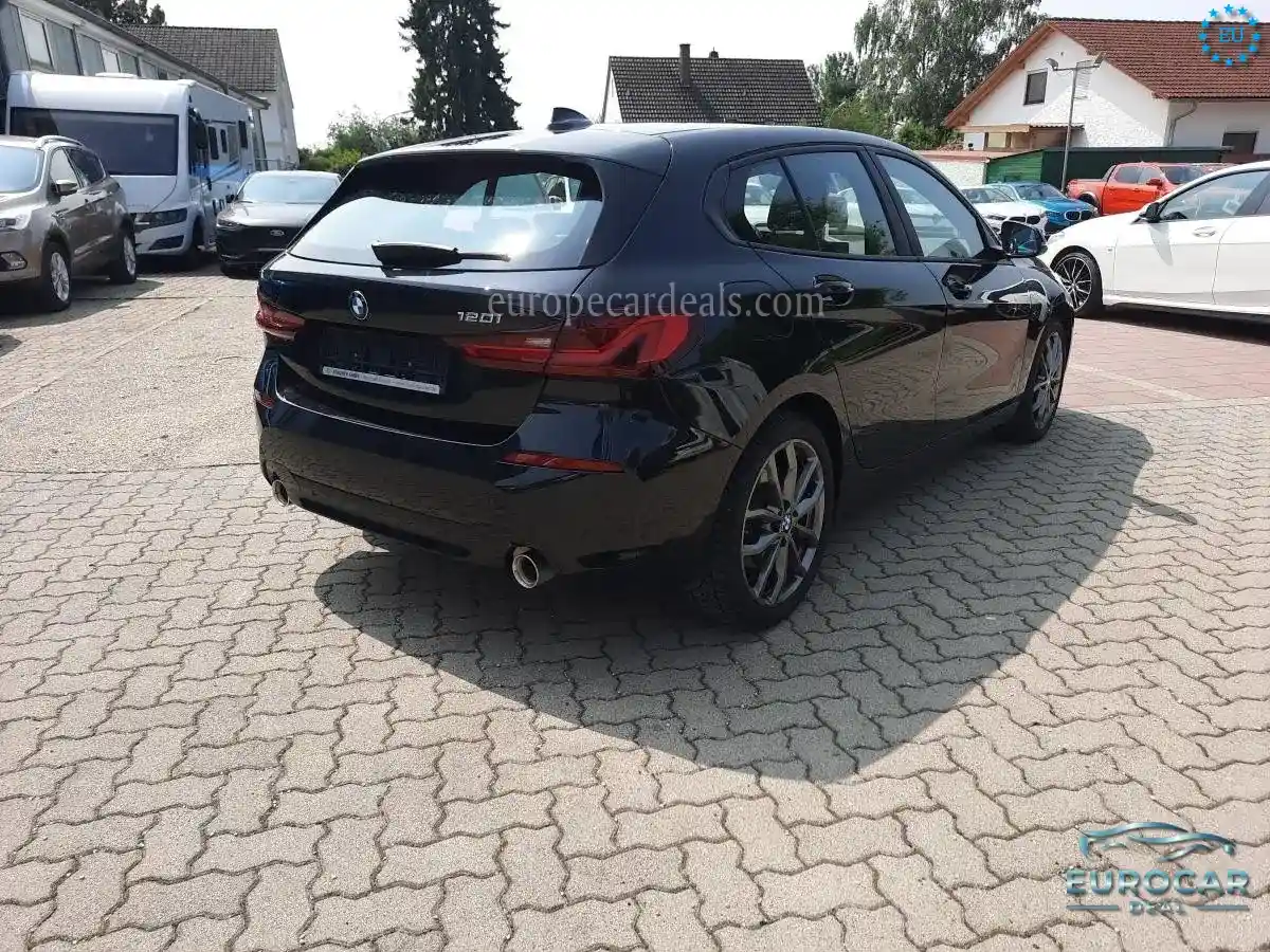 BMW 120