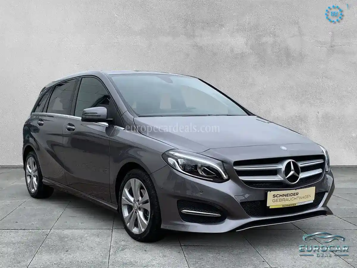 Mercedes-Benz B 180
