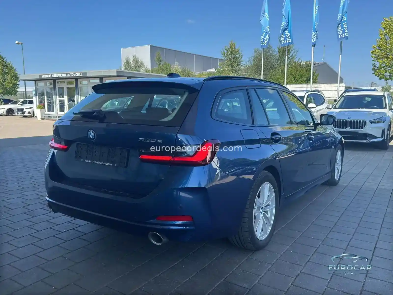 BMW 320