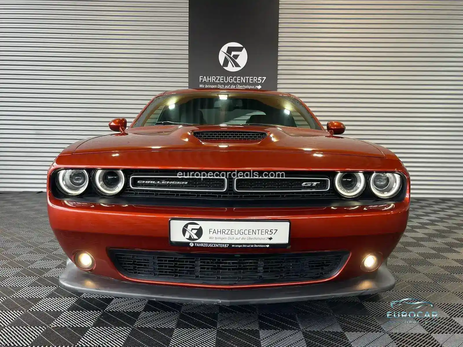 Dodge Challenger