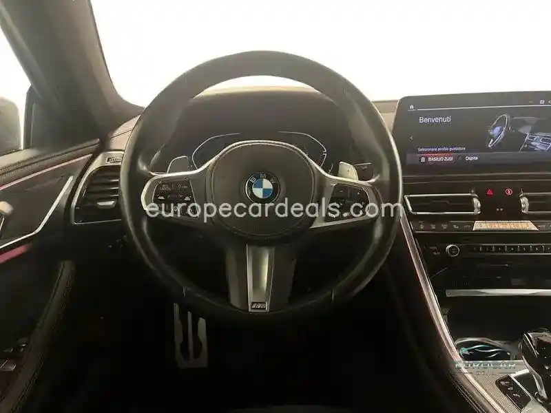 BMW 840