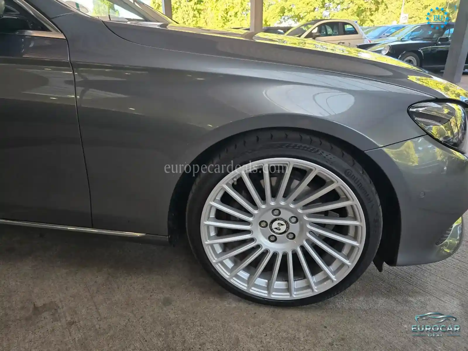Mercedes-Benz E 300