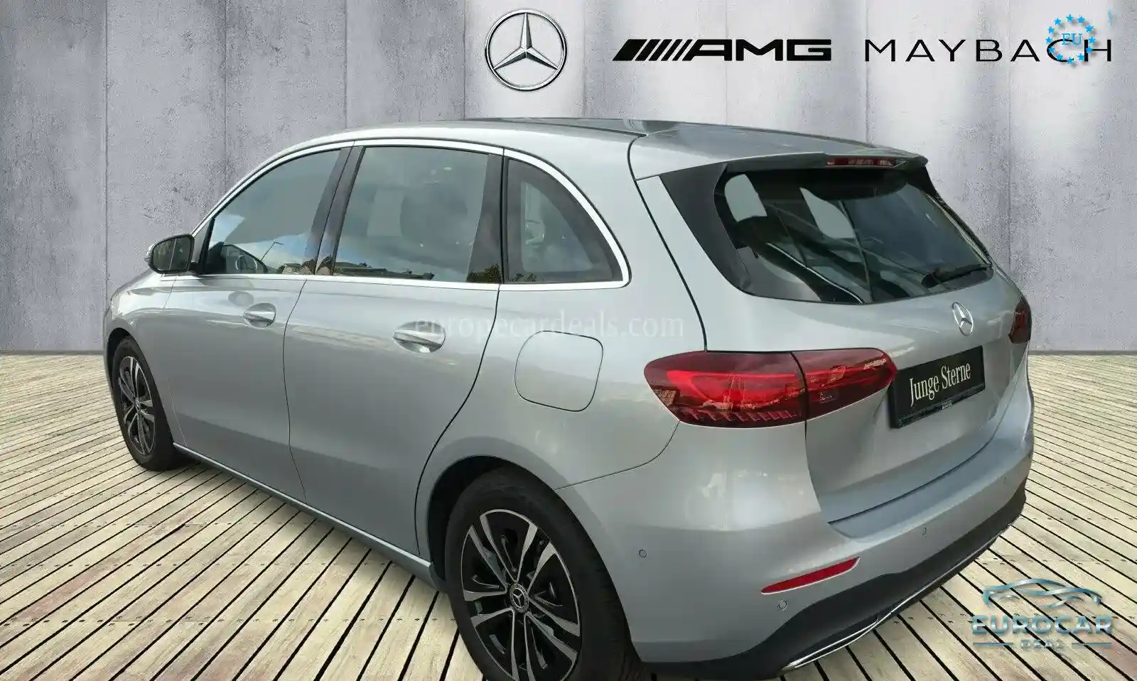 Mercedes-Benz B 180