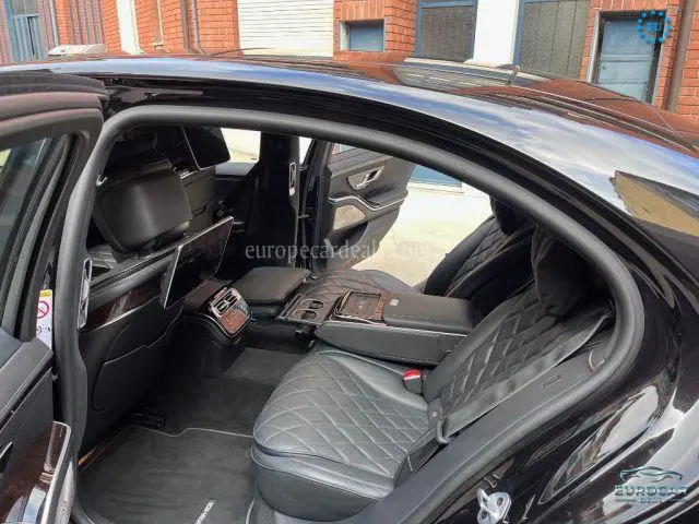 Mercedes-Benz S 400