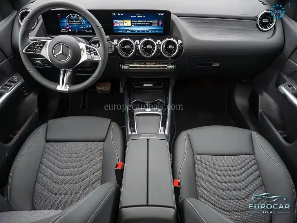 Mercedes-Benz B 180