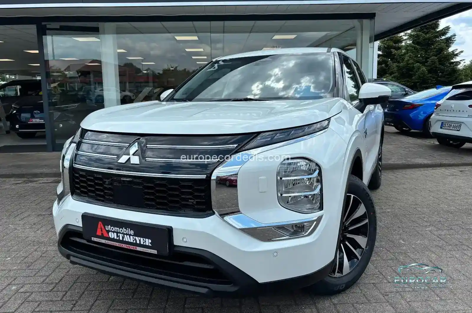Mitsubishi Plug-in Hybrid Outlander