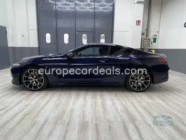 BMW 840
