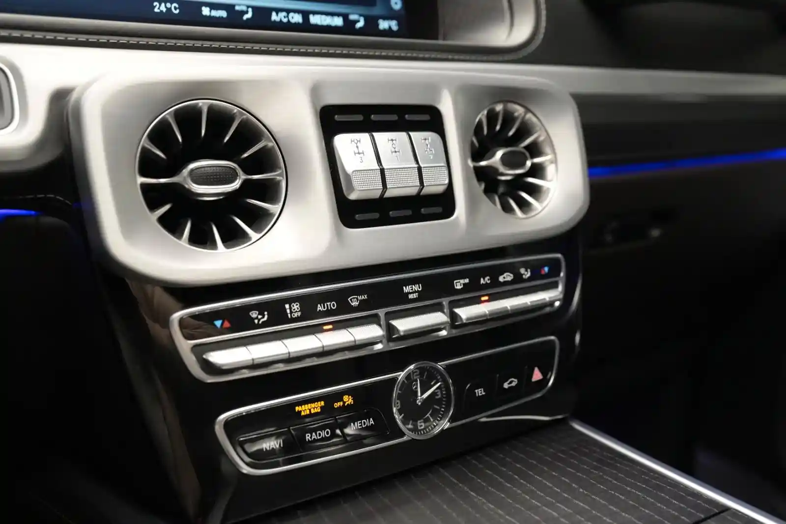Mercedes-Benz G 500
