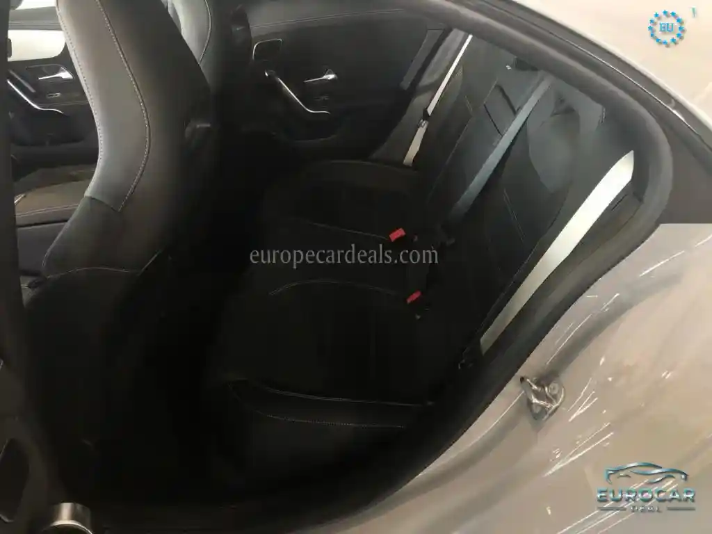 Mercedes-Benz CLA 220