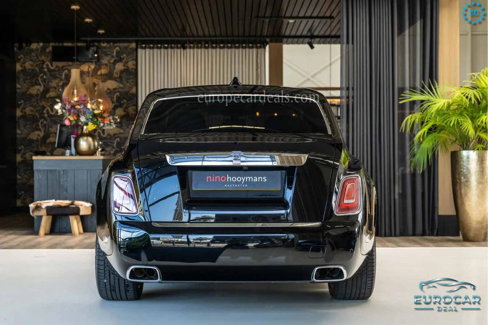 Rolls-Royce Phantom