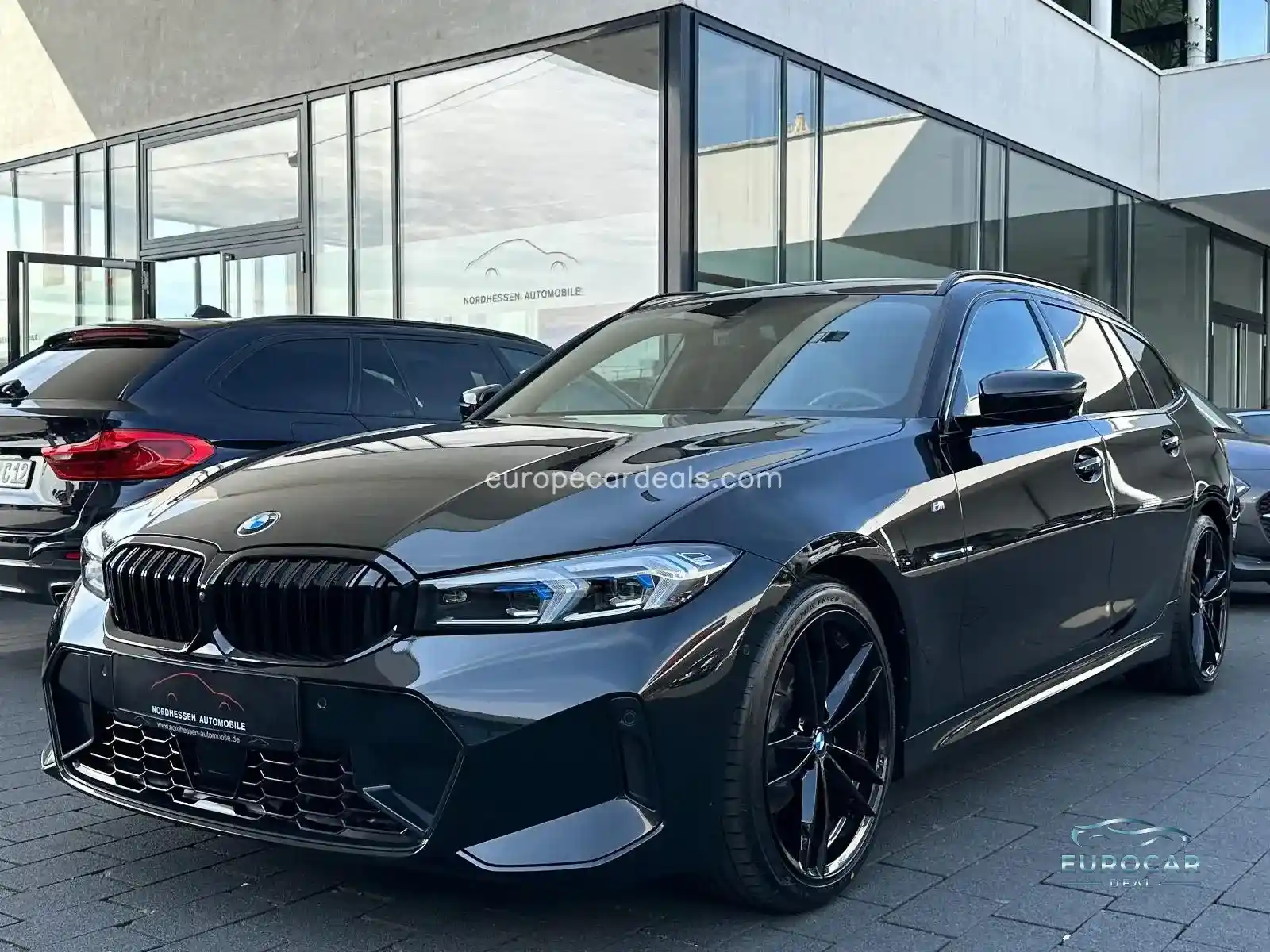 BMW 330