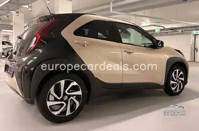 Toyota Aygo (X)