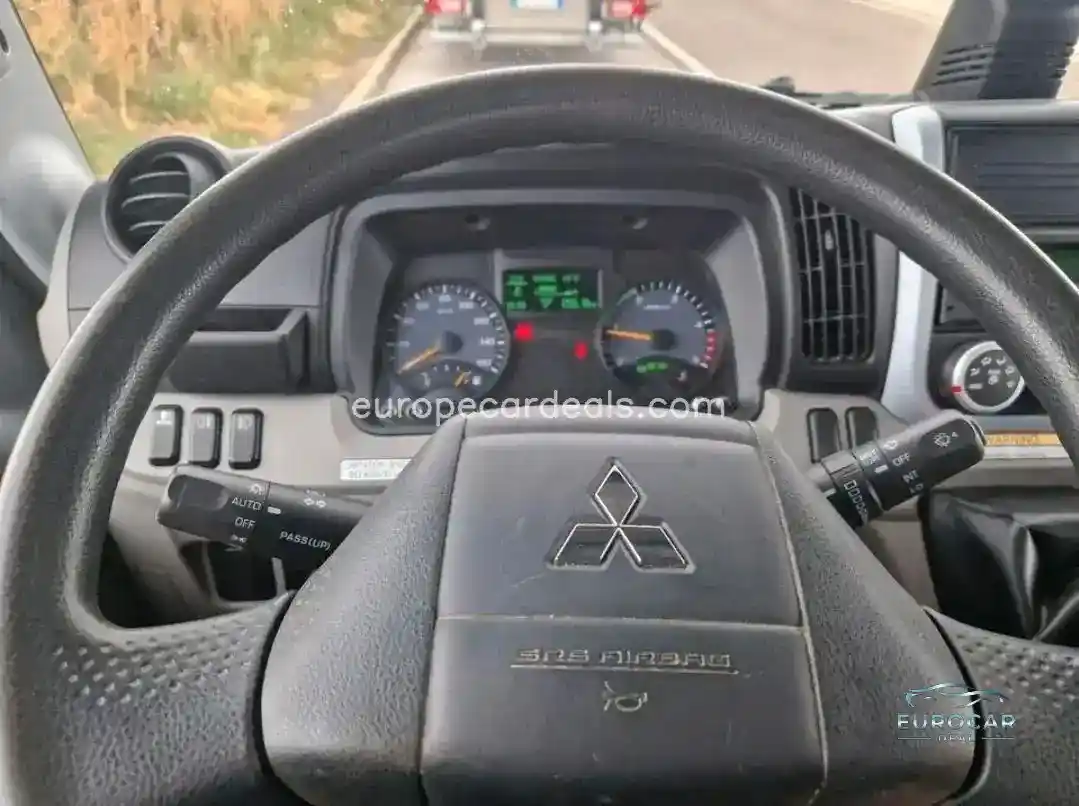 Mitsubishi Canter