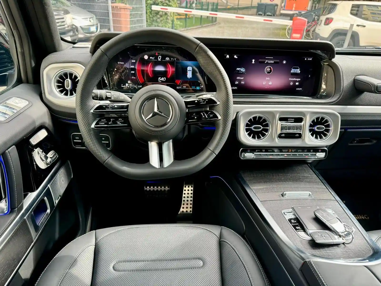 Mercedes-Benz G 500