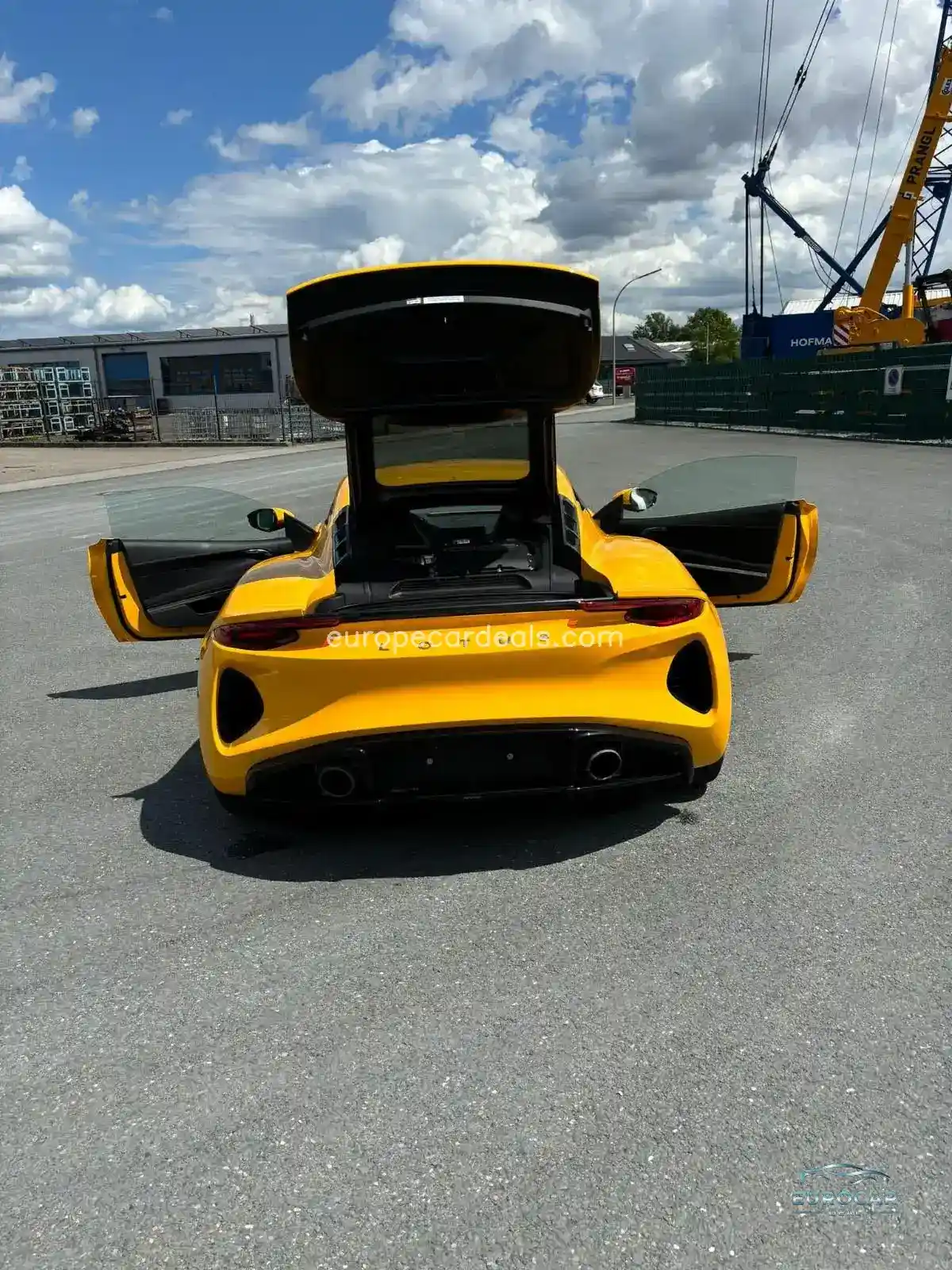 Lotus Emira