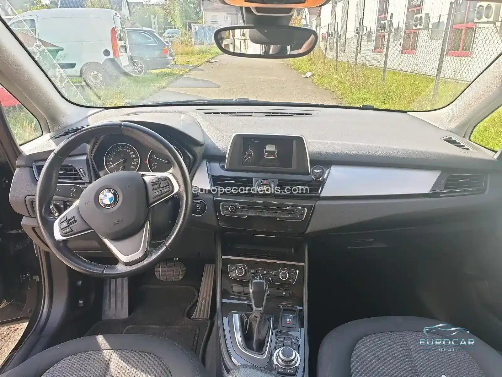 BMW 218