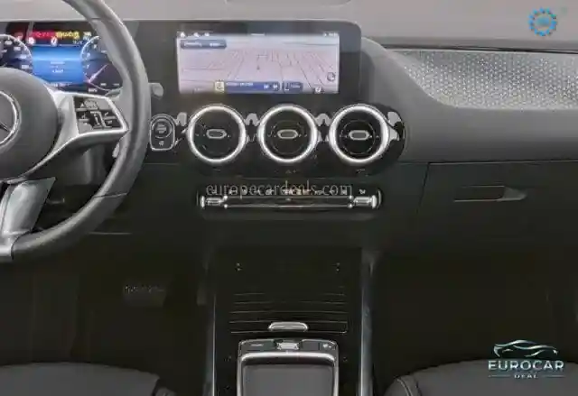 Mercedes-Benz B 220